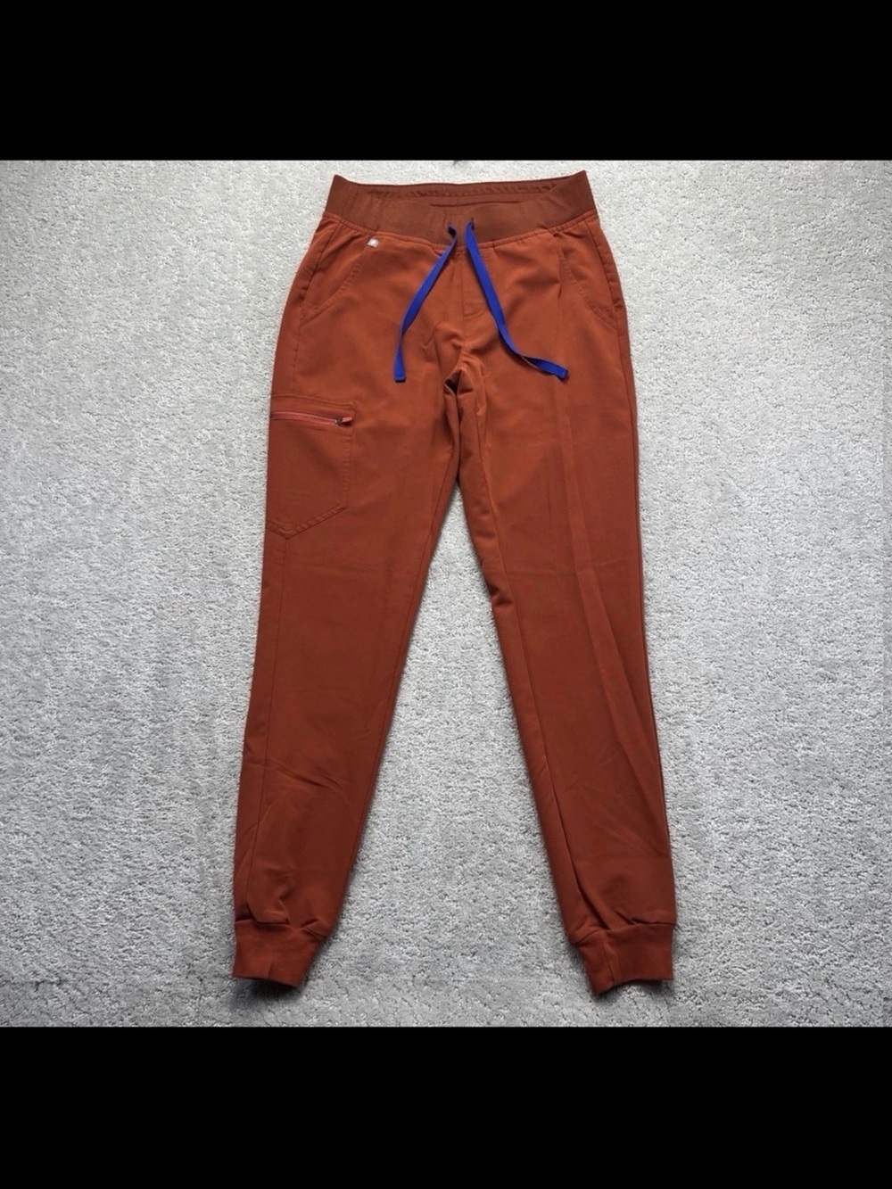 HUGE FIGS SCRUB LOT & MORE WOMENS !! - Picture 3 of 15